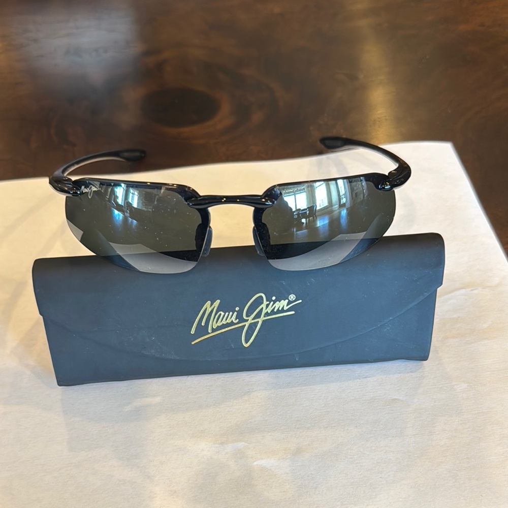 Maui Jim Kanaha 409-02 Black Sunglasses